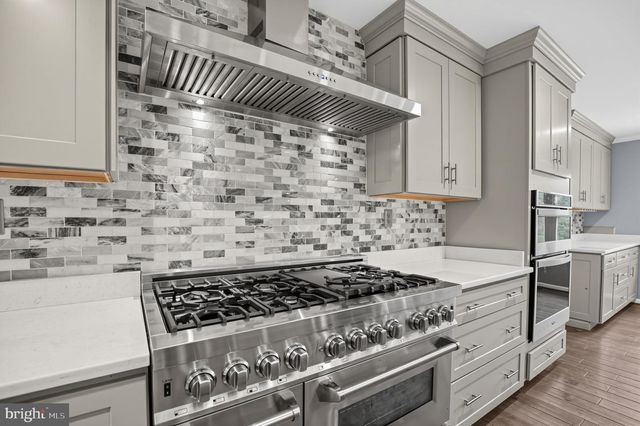 6315 HIDDEN VALLEY DR, La Plata, MD 20646