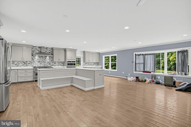 6315 HIDDEN VALLEY DR, La Plata, MD 20646