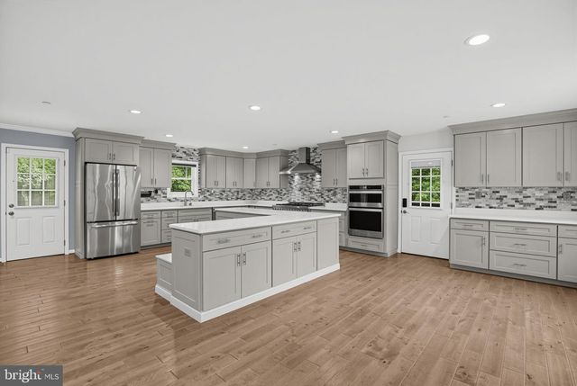 6315 HIDDEN VALLEY DR, La Plata, MD 20646
