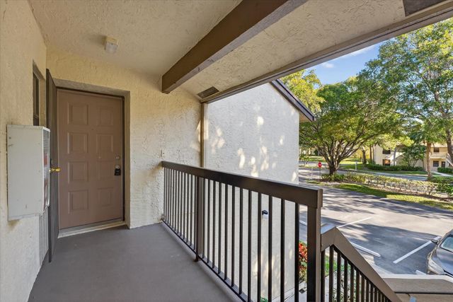 4467 Carambola Circle S, Coconut Creek, FL 33066
