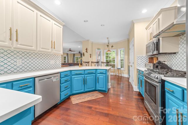 15002 Dexter Lemmond Court, Charlotte, NC 28227