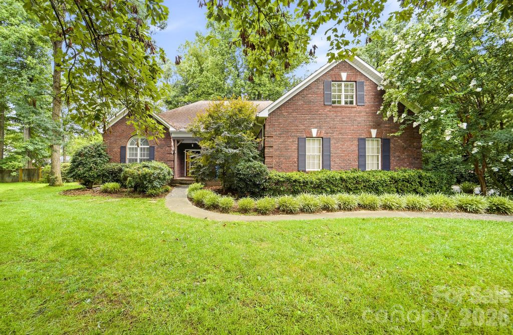 15002 Dexter Lemmond Court, Charlotte, NC 28227