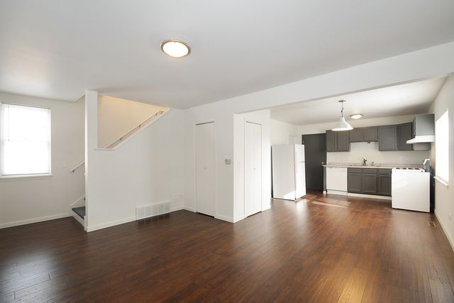 3243 N Western Avenue CH, Chicago, IL 60618