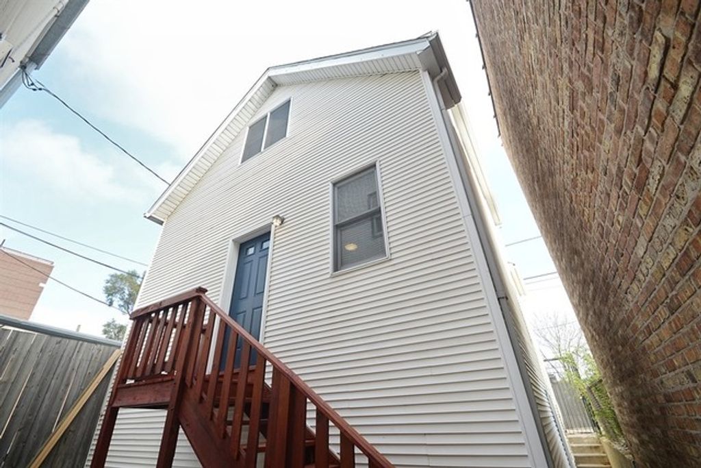 3243 N Western Avenue CH, Chicago, IL 60618