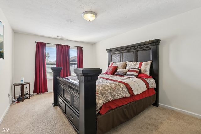 1732 Dogwood Lake Way, Indianapolis, IN 46239