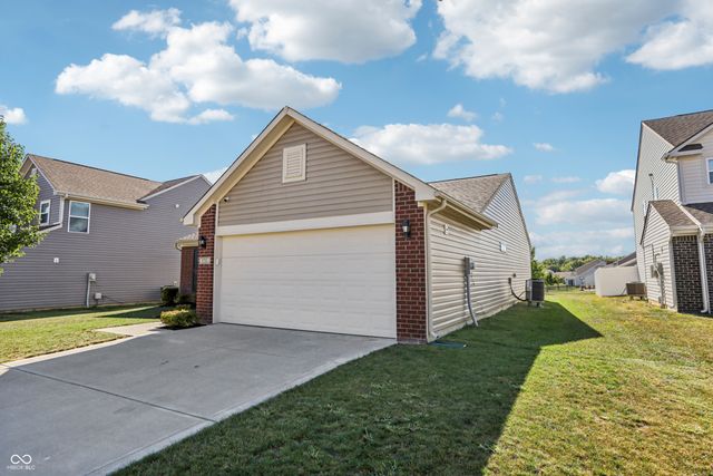 1732 Dogwood Lake Way, Indianapolis, IN 46239