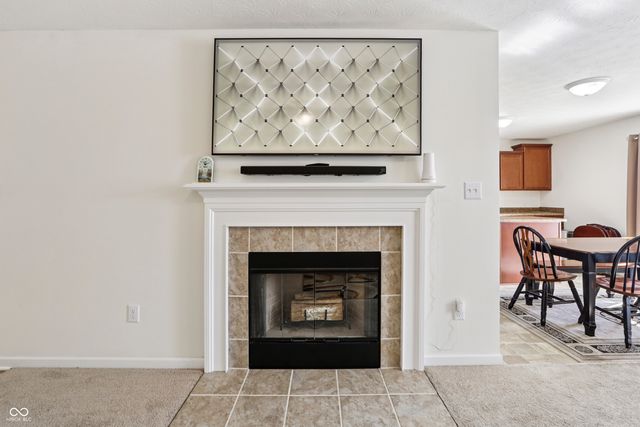 1732 Dogwood Lake Way, Indianapolis, IN 46239