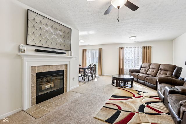 1732 Dogwood Lake Way, Indianapolis, IN 46239