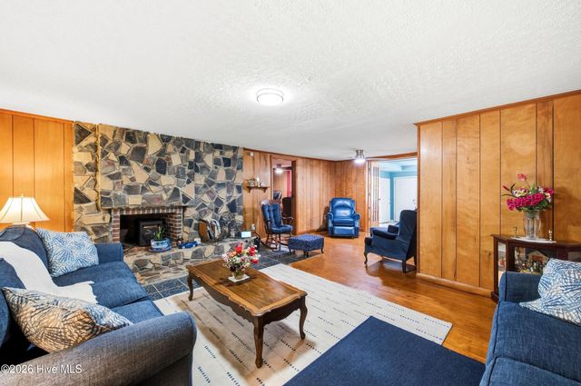 4249 Saw Mill Road NE, Leland, NC 28451