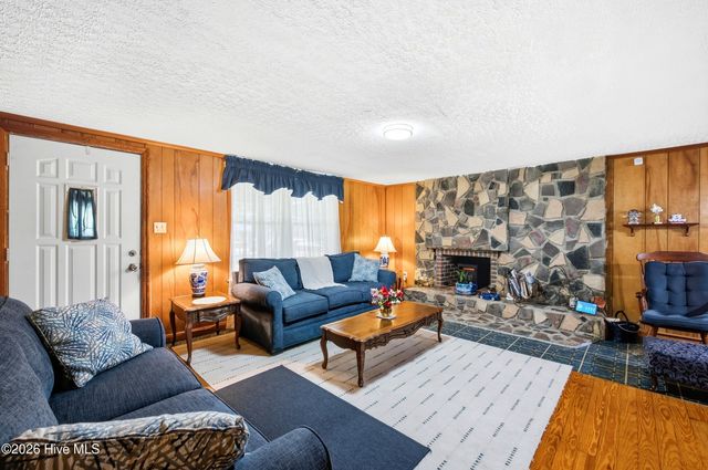 4249 Saw Mill Road NE, Leland, NC 28451