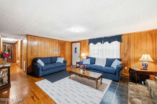 4249 Saw Mill Road NE, Leland, NC 28451