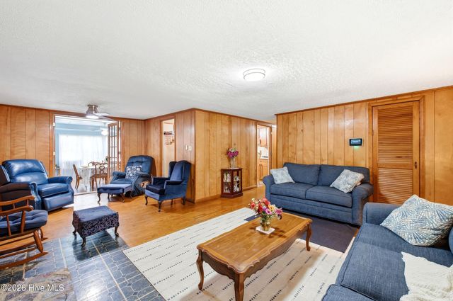 4249 Saw Mill Road NE, Leland, NC 28451