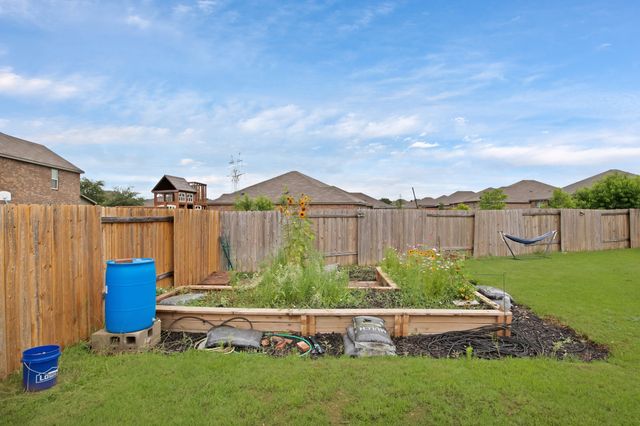 1429 Mackinac Drive, Crowley, TX 76036