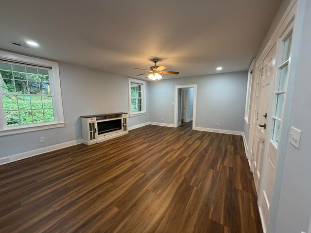 1211 Glenwood Drive, Chattanooga, TN 37406