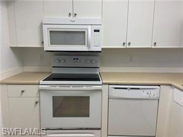 8326 Bernwood Cove LOOP 910, Fort Myers, FL 33966