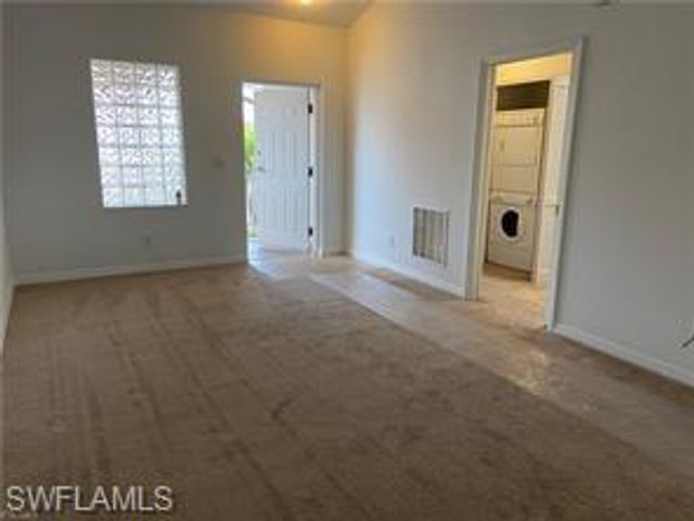 8326 Bernwood Cove LOOP 910, Fort Myers, FL 33966