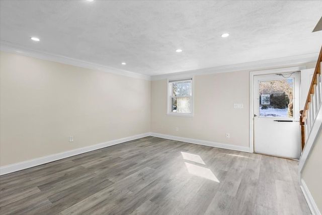 8 Captain Cook Ln 8, Barnstable, MA 02632