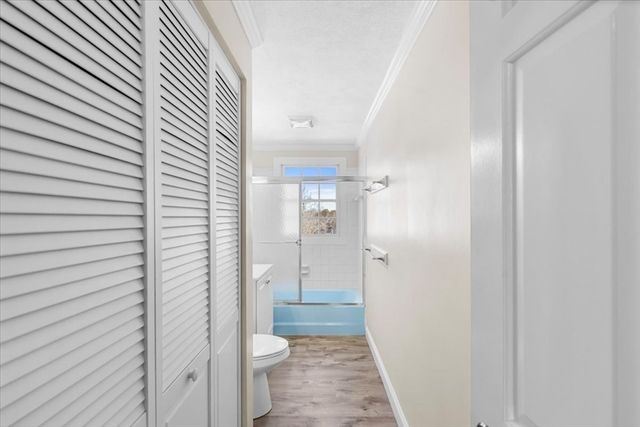 8 Captain Cook Ln 8, Barnstable, MA 02632