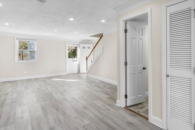 8 Captain Cook Ln 8, Barnstable, MA 02632