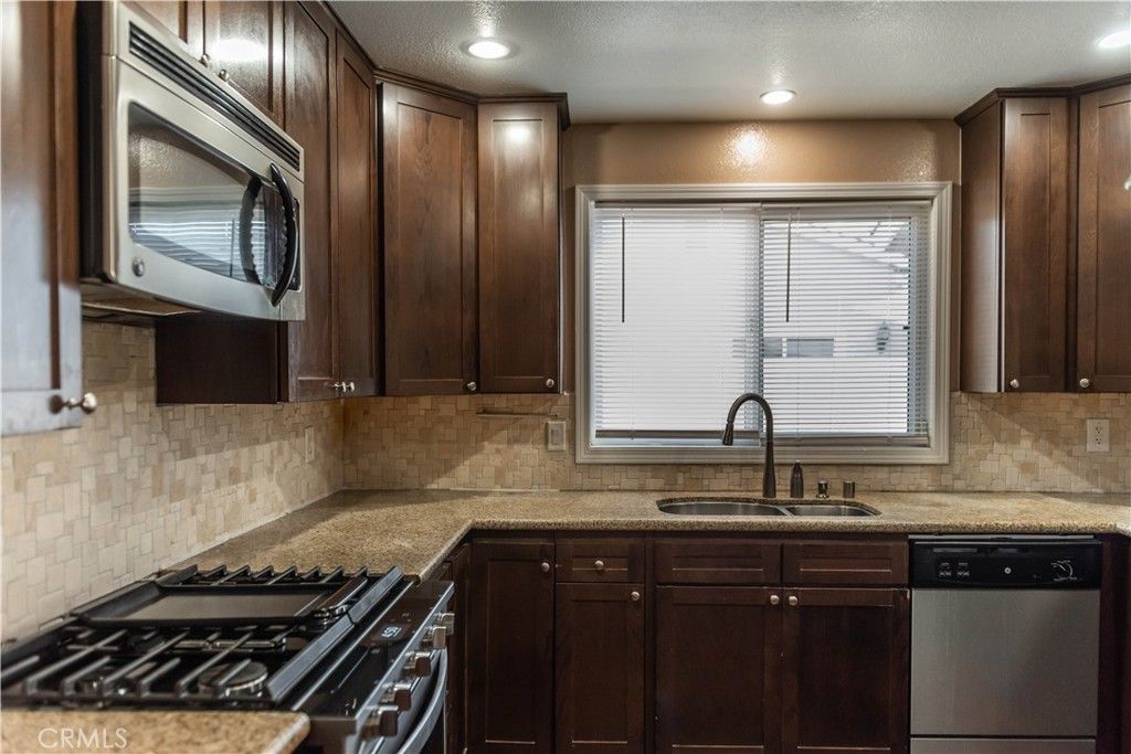 29688 Gifhorn Court, Menifee, CA 92584 — photo 4