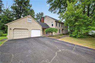 112 Greeley Circle, Salina, NY 13090