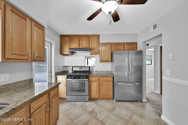 11698 MARINA Drive, Jacksonville, FL 32246