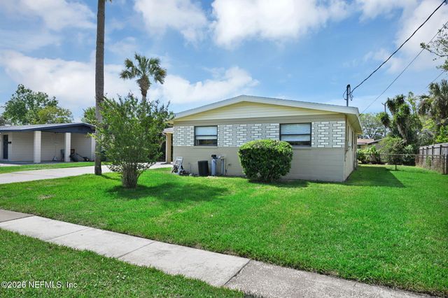 11698 MARINA Drive, Jacksonville, FL 32246