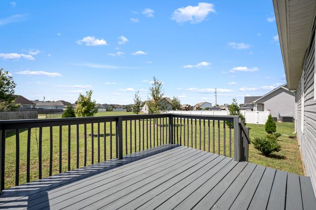 311 Heatherwood Dr, Murfreesboro, TN 37129