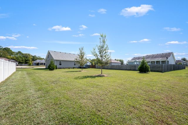 311 Heatherwood Dr, Murfreesboro, TN 37129