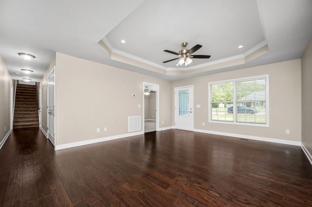 311 Heatherwood Dr, Murfreesboro, TN 37129