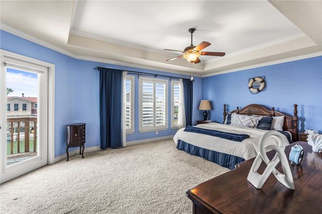 15329 Cartagena Ct, Corpus Christi, TX 78418