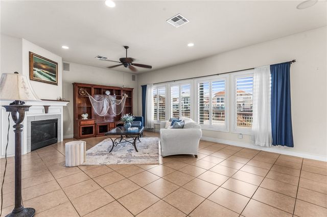 15329 Cartagena Ct, Corpus Christi, TX 78418
