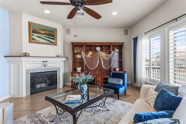 15329 Cartagena Ct, Corpus Christi, TX 78418