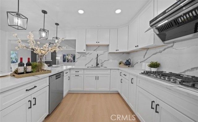 3120 Las Faldas, Fullerton, CA 92835