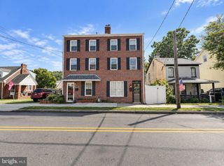 811 E HECTOR ST, Conshohocken, PA 19428