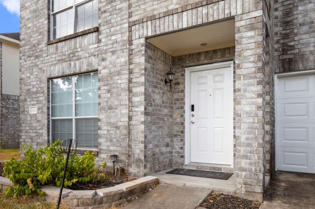 29115 Foxingham Circle, Spring, TX 77386