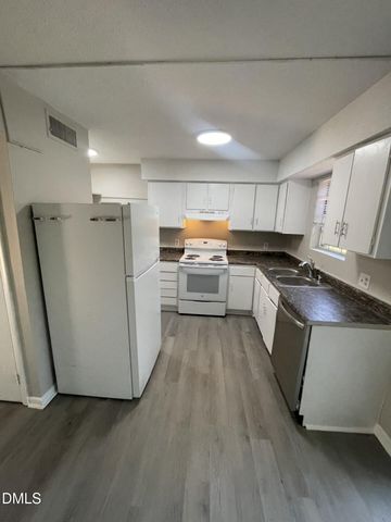 120 Byrum Street 18, Cary, NC 27511
