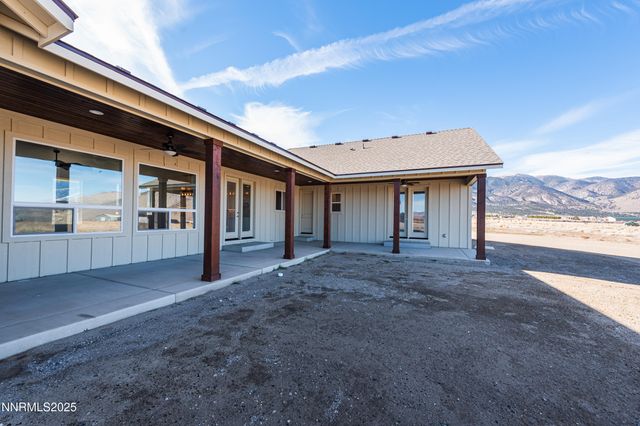 25 Jessica Drive, Smith Valley, NV 89444