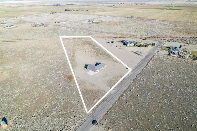 25 Jessica Drive, Smith Valley, NV 89444