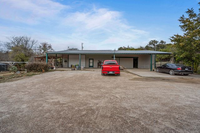 345 Karbo Lane, Weatherford, TX 76085