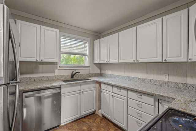 345 Karbo Lane, Weatherford, TX 76085