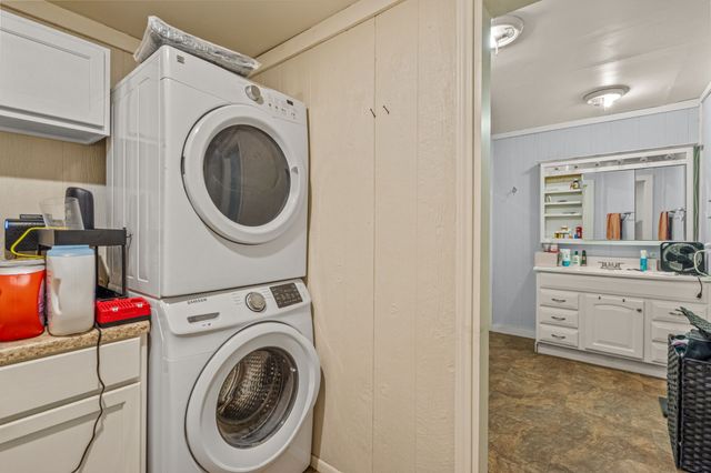 345 Karbo Lane, Weatherford, TX 76085