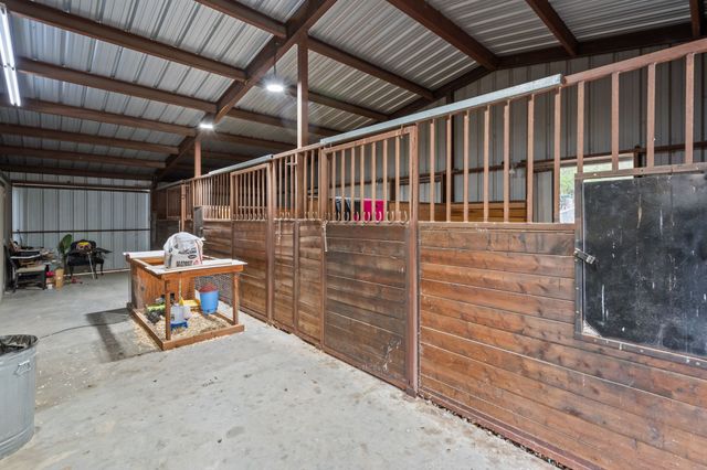 345 Karbo Lane, Weatherford, TX 76085