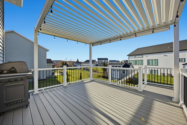 3767 Bell Boulevard E, West Fargo, ND 58078