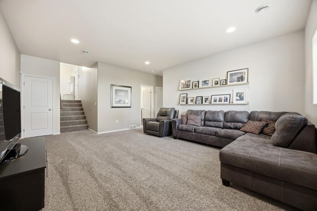 3767 Bell Boulevard E, West Fargo, ND 58078