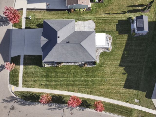 3767 Bell Boulevard E, West Fargo, ND 58078