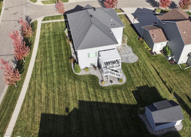 3767 Bell Boulevard E, West Fargo, ND 58078