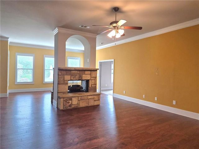 4138 Two Bridge Drive, Buford, GA 30518