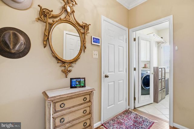 10 RIDERS RUN, Newtown Square, PA 19073
