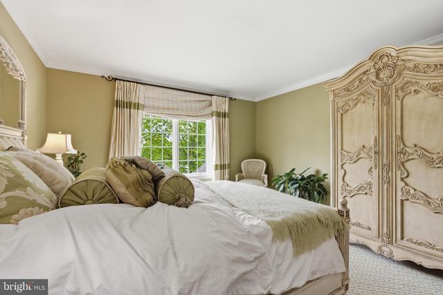 10 RIDERS RUN, Newtown Square, PA 19073